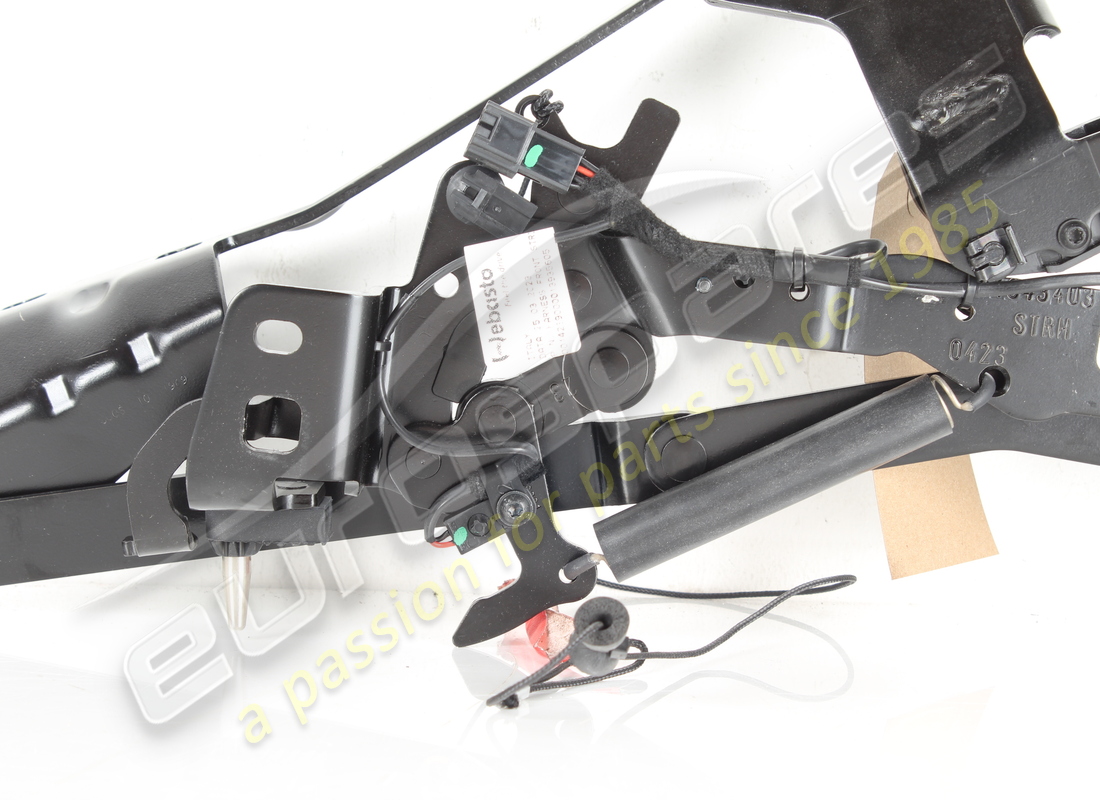 used ferrari rh tonneau cover kinematics. part number 968592 (2)