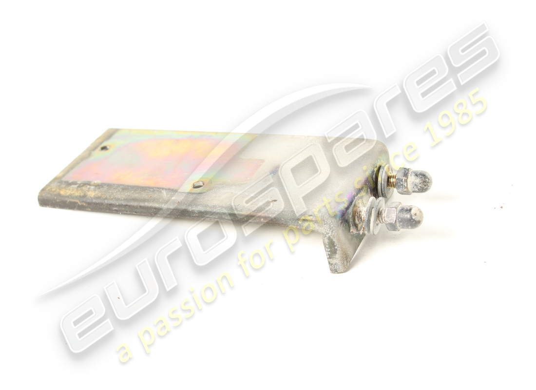 USED FERRARI BRACKET FOR ACTUATOR FIXING. PART NUMBER 63120900 (1) used ferrari bracket for actuator fixing. part number 63120900 (1)