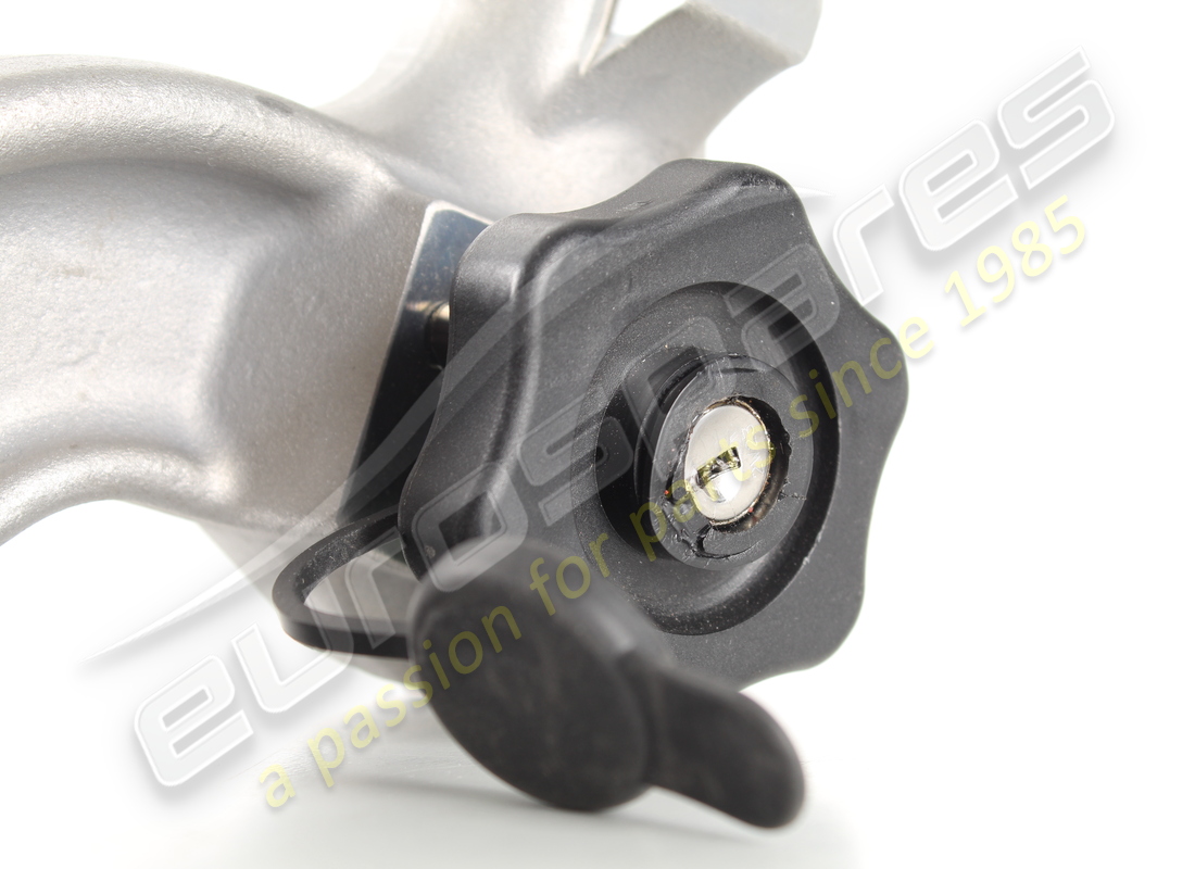 used maserati tow hook. part number 670036474 (2)