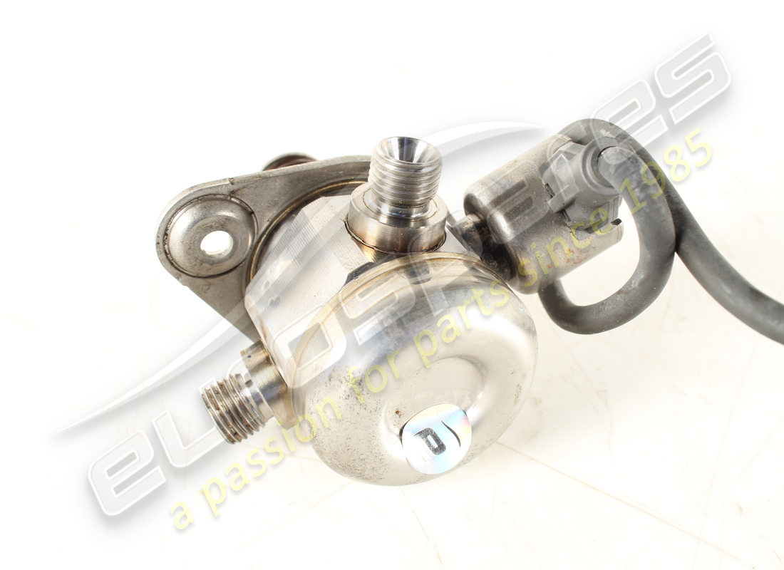 used ferrari lh fuel pump. part number 290032 (7)