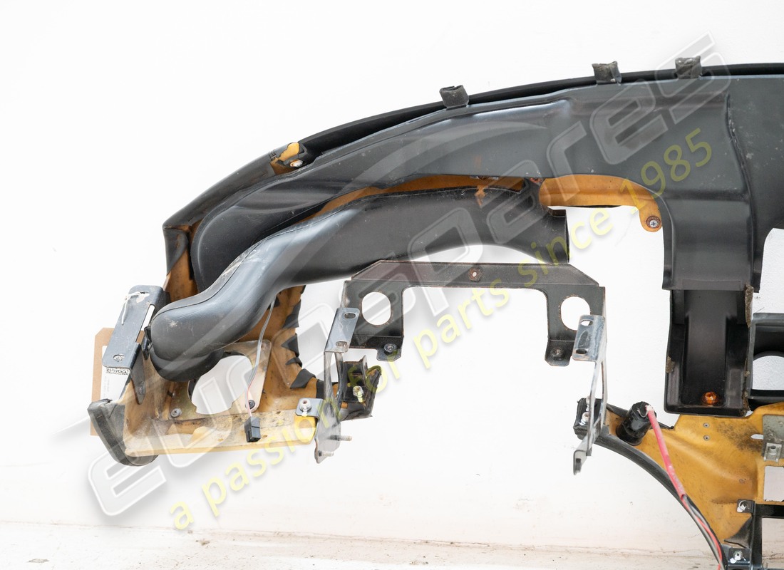 DAMAGED FERRARI RHD DASH ASSEMBLY IN BLACK VM8500. PART NUMBER 65113800 (10) damaged ferrari rhd dash assembly in black vm8500. part number 65113800 (10)