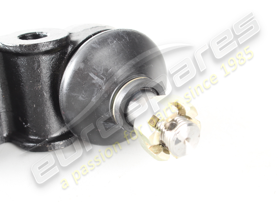 NEW EUROSPARES LOWER BALL JOINT. PART NUMBER 005100555 (4) new eurospares lower ball joint. part number 005100555 (4)