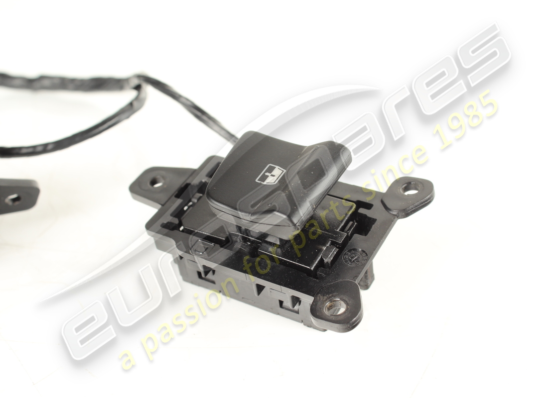 USED FERRARI COMPLETE COMANDI RHT LUNOTTO. PART NUMBER 879018 (3) used ferrari complete comandi rht lunotto. part number 879018 (3)