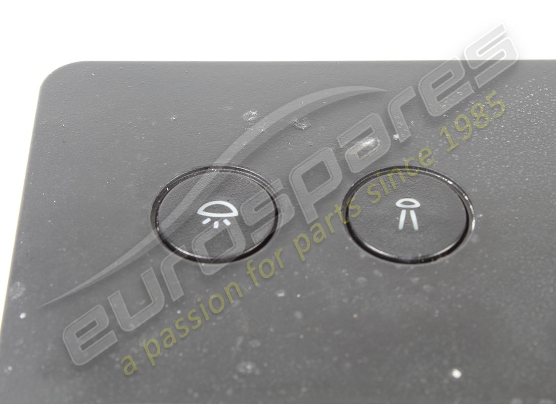 USED MASERATI LAMP. PART NUMBER 373100117 (2) used maserati lamp. part number 373100117 (2)