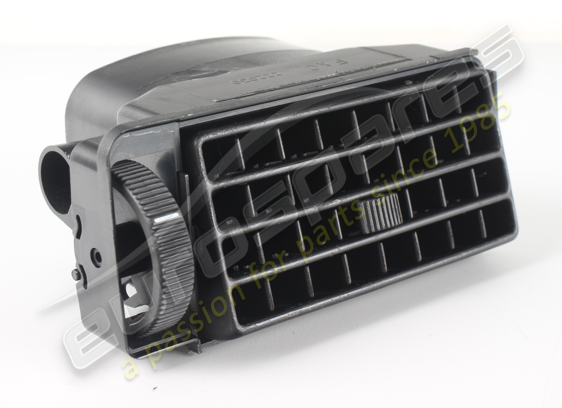 NEW (OTHER) MASERATI RH AIR VENT. PART NUMBER 375580014 (1) new (other) maserati rh air vent. part number 375580014 (1)