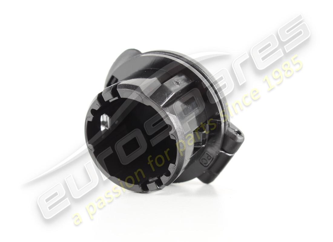 NEW MASERATI RING NUT. PART NUMBER 675001395 (3) new maserati ring nut. part number 675001395 (3)