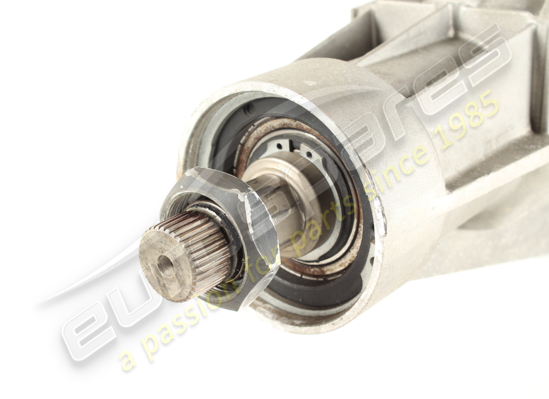 USED FERRARI TRANSMISSION HOUSING COMPLETE. PART NUMBER 277346 (3) used ferrari transmission housing complete. part number 277346 (3)