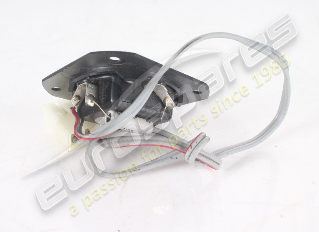 used ferrari speaker. part number 62462600 (2)