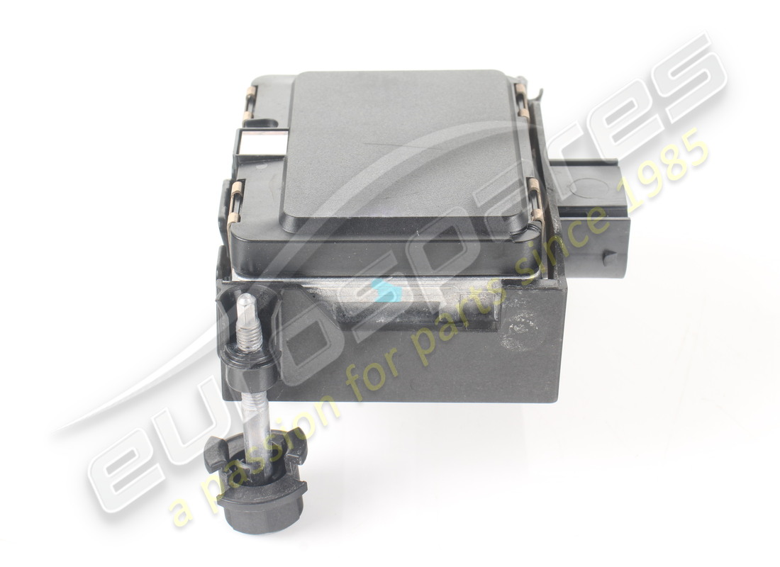 USED FERRARI MEDIUM RANGE RADAR EDS CON C. PART NUMBER 817563 (5) used ferrari medium range radar eds con c. part number 817563 (5)