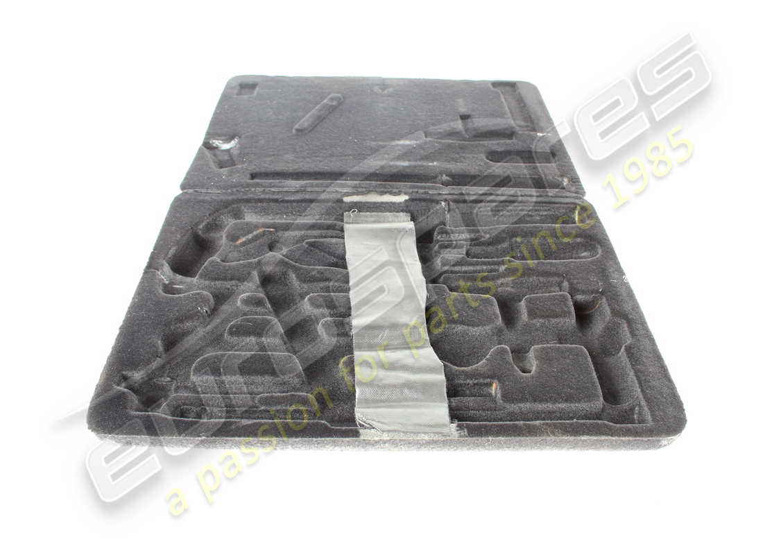 USED Maserati TOOL CASE . PART NUMBER 379800309 (1)