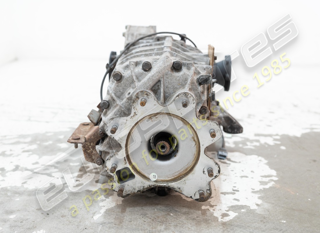 used maserati complete gearbox m139 f1 my06. part number 214798 (2)