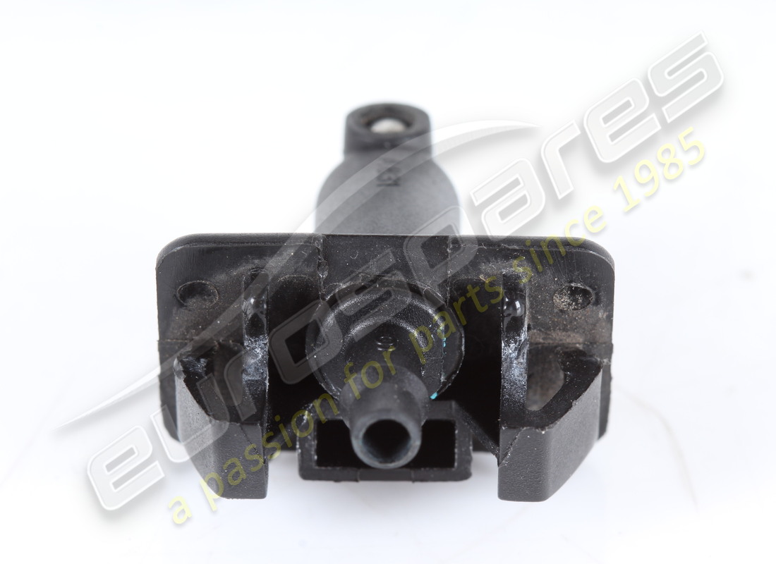 used ferrari spray nozzle. part number 84019400 (3)