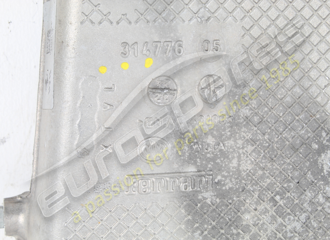 used ferrari left rear suspension arm. part number 894441 (2)