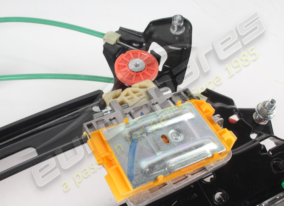 used ferrari alzacristallo porta anterior. part number 967211 (4)