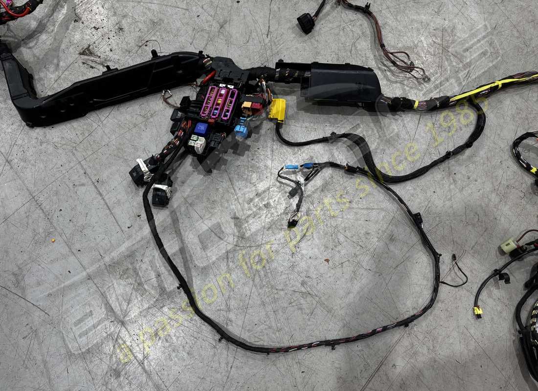 DAMAGED PORSCHE WIRE SET. PART NUMBER PAA992019 (3) damaged porsche wire set. part number paa992019 (3)