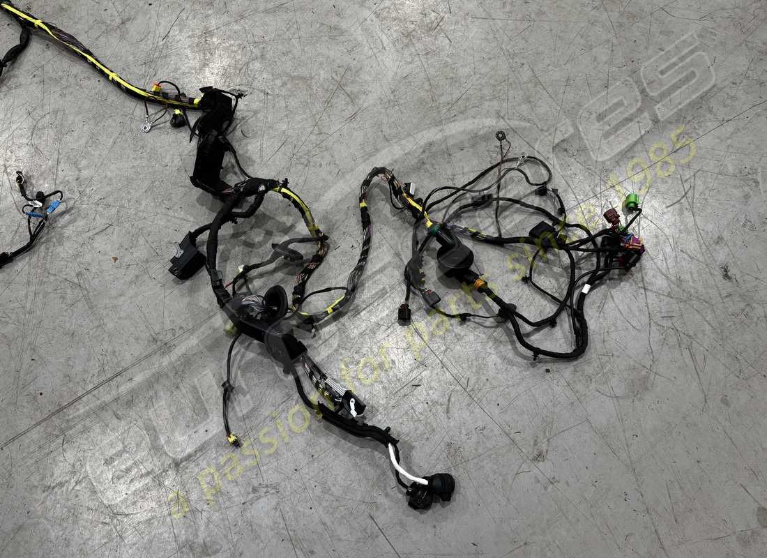 DAMAGED PORSCHE WIRE SET. PART NUMBER PAA992019 (2) damaged porsche wire set. part number paa992019 (2)