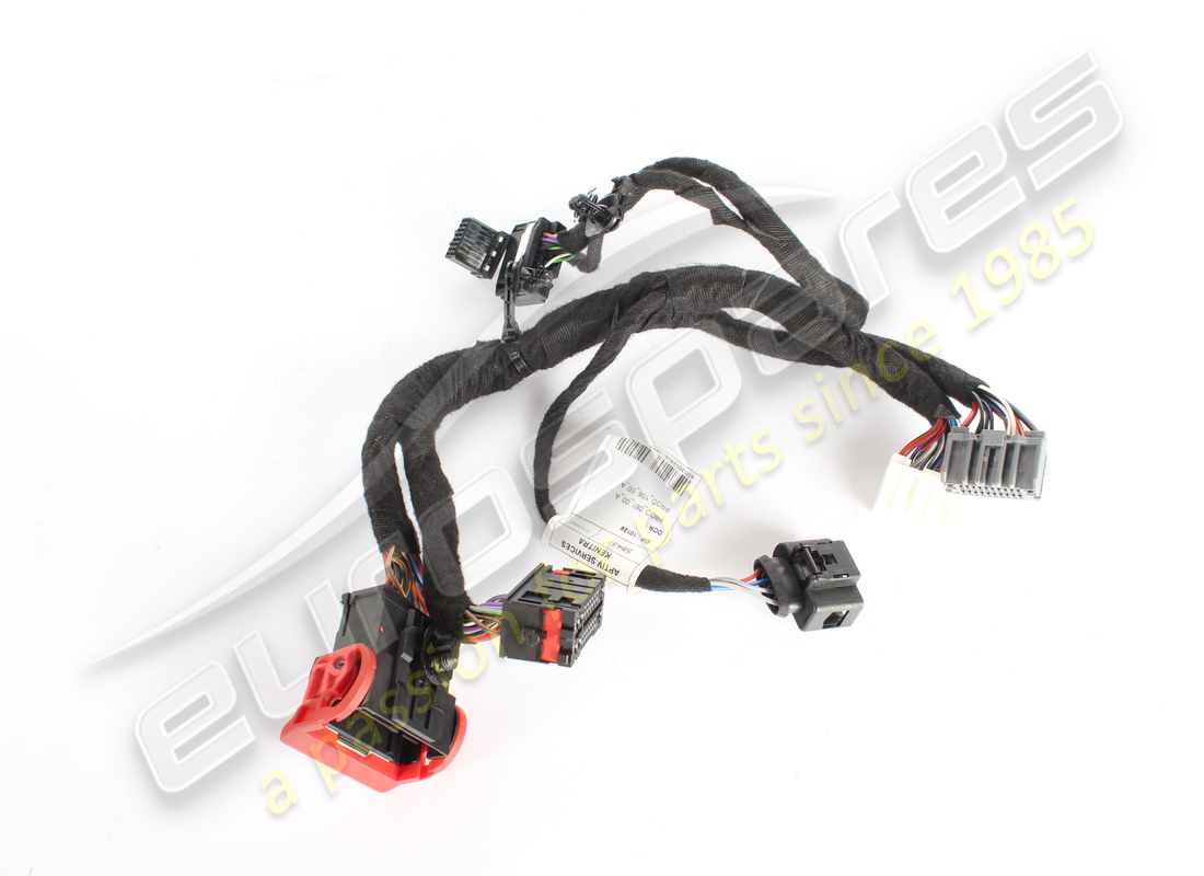 USED MASERATI AMPLIFIER CABLE. PART NUMBER 670160039 (1) used maserati amplifier cable. part number 670160039 (1)