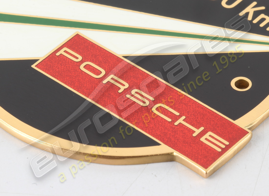 new porsche badge. part number pcg100000 (3)