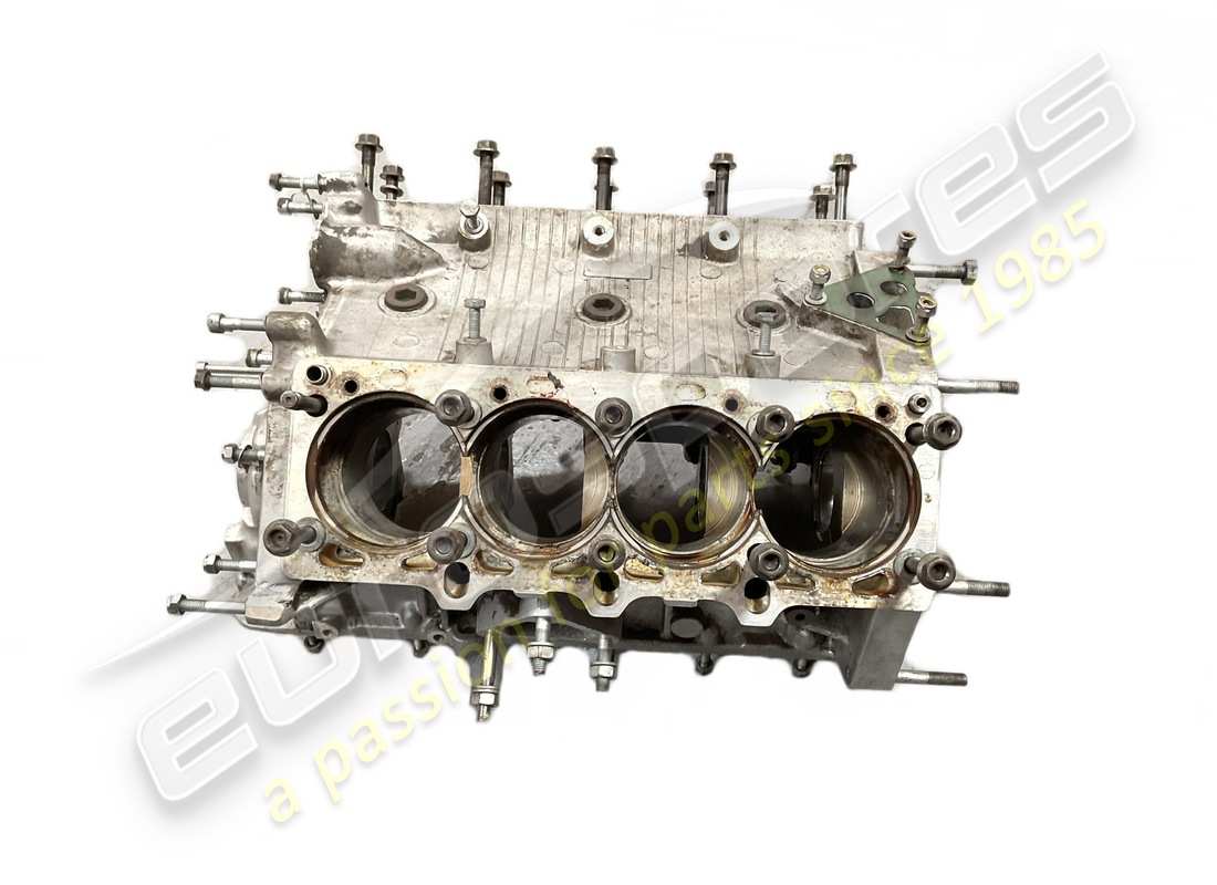 used ferrari complete f131 crankcase. part number 180656 (3)