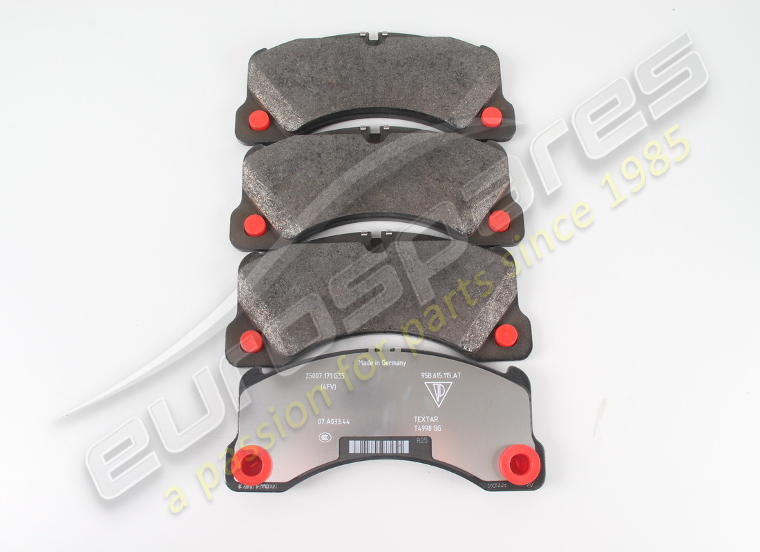NEW PORSCHE 1 SET OF BRAKE PADS FOR FRONT DISK BRAKE. PART NUMBER 95B698151BB (1) new porsche 1 set of brake pads for front disk brake. part number 95b698151bb (1)