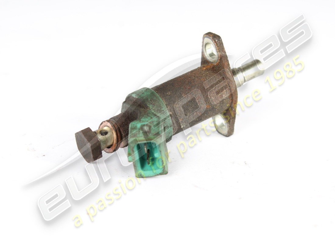 USED FERRARI COLD START INJECTOR. PART NUMBER 113979 (2) used ferrari cold start injector. part number 113979 (2)