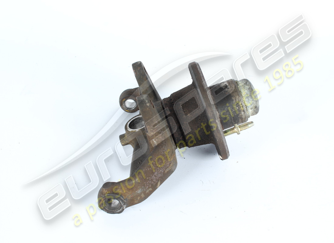 used eurospares stub axle wheel hub. part number eap1392802 (3)