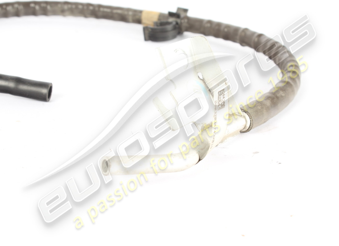 USED FERRARI COMPLETE HEADER TANK RUBBER DR. PART NUMBER 321090 (2) used ferrari complete header tank rubber dr. part number 321090 (2)