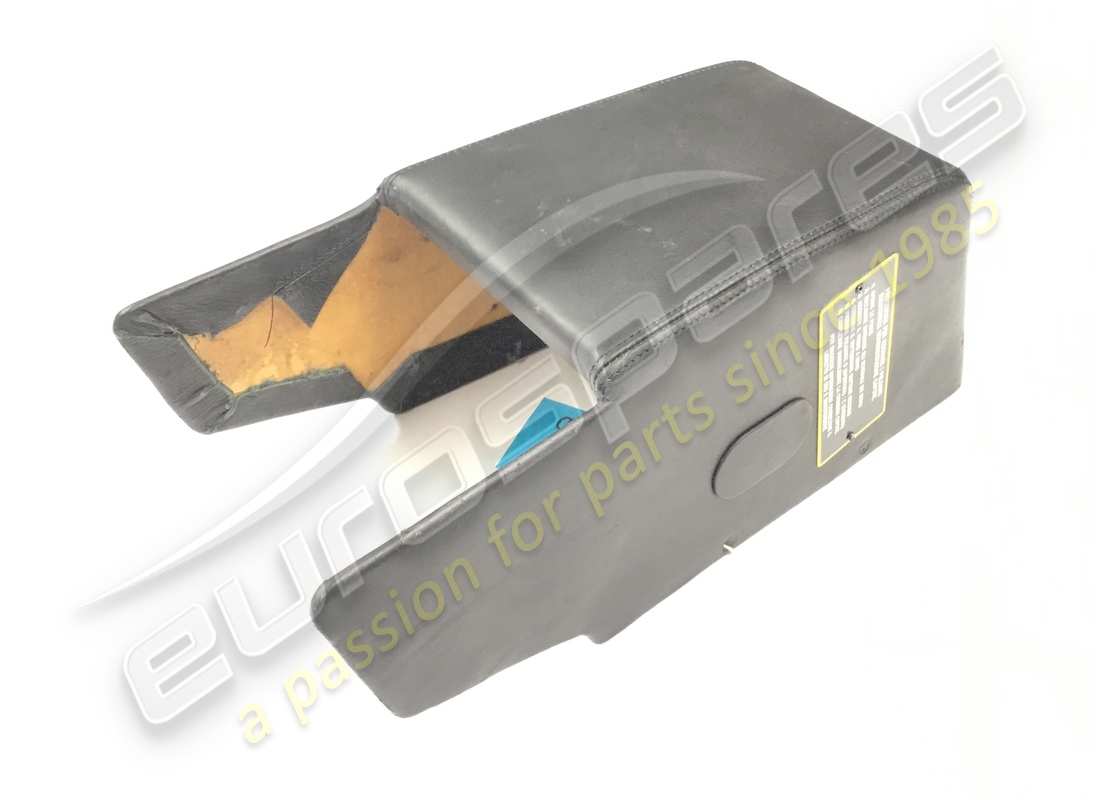 USED FERRARI PUMP COVER BLACK VM8500. PART NUMBER 65051900 (4) used ferrari pump cover black vm8500. part number 65051900 (4)