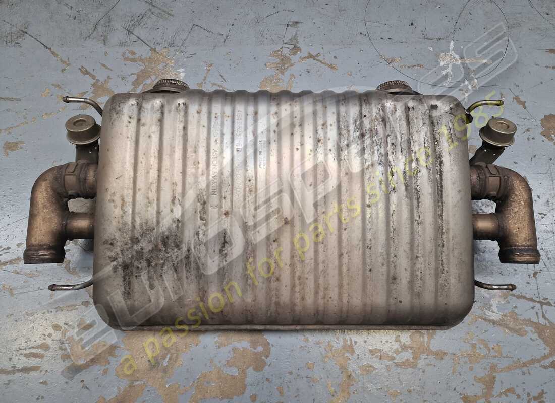 USED Aston Martin MUFFLER AND BYPASS VALVE ASSEMBLY . PART NUMBER 4G435230FC (1)