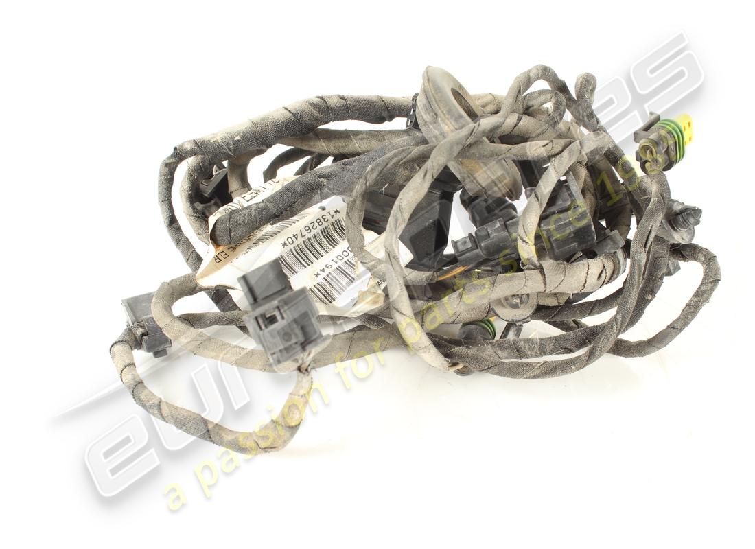 USED Ferrari REAR BUMPER CABLE . PART NUMBER 266546 (1)