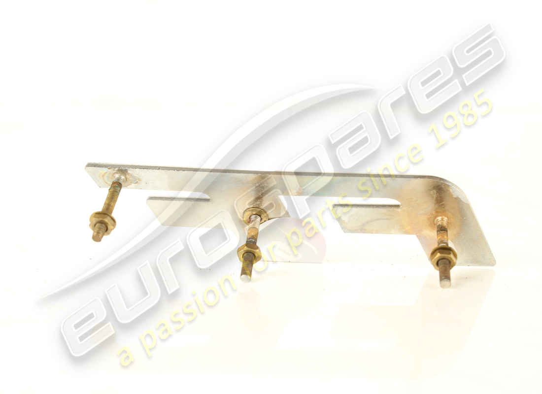 USED FERRARI FF LOGO. PART NUMBER 84235800 (2) used ferrari ff logo. part number 84235800 (2)