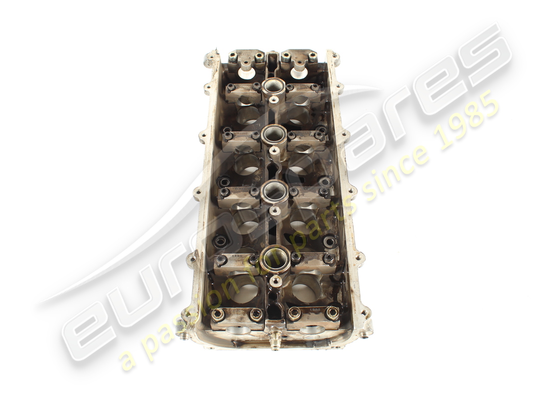 used maserati rh cylinder head framework. part number 585007602 (2)