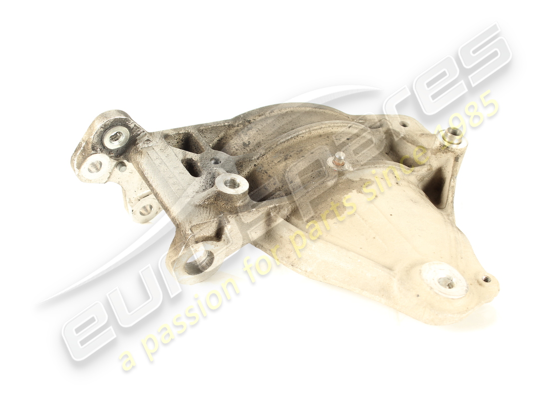 USED FERRARI BRACKET. PART NUMBER 278143 (3) used ferrari bracket. part number 278143 (3)