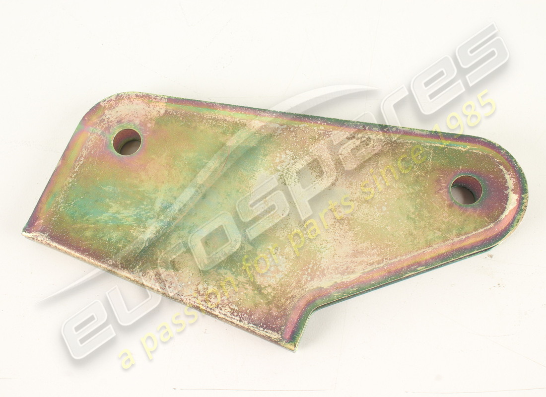 NEW FERRARI RH BRACKET. PART NUMBER 62106100 (1) new ferrari rh bracket. part number 62106100 (1)
