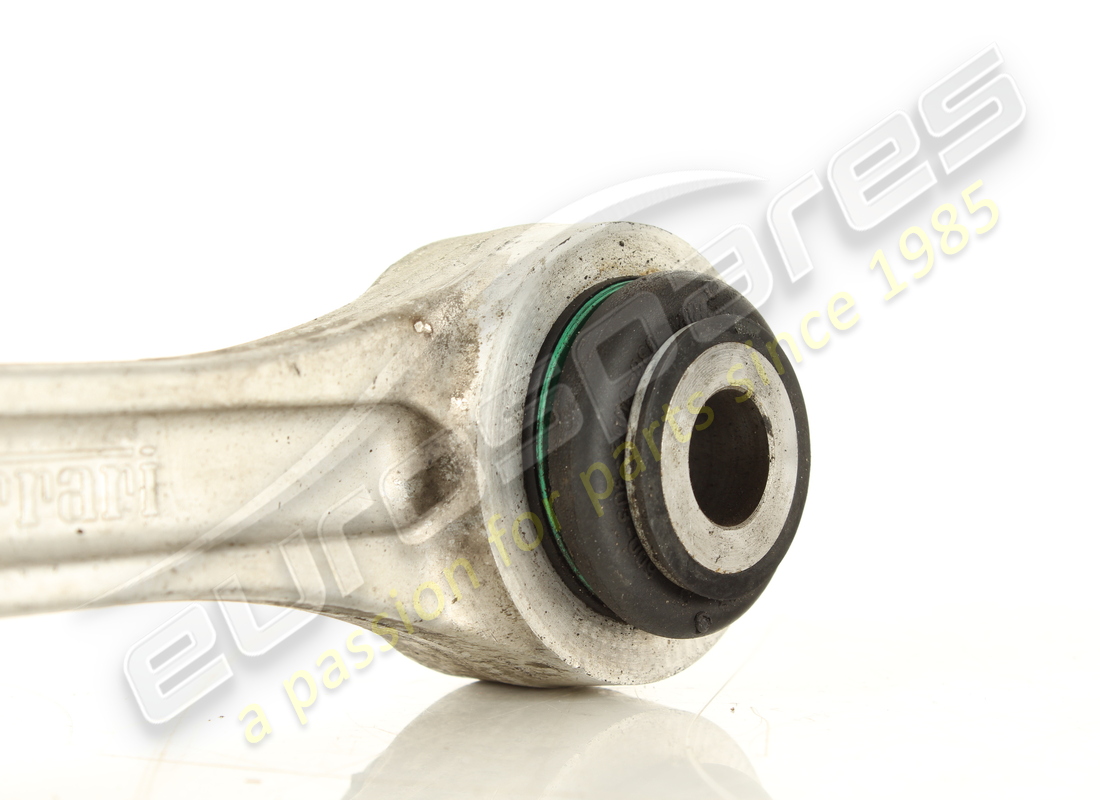 used ferrari link. part number 259688 (4)