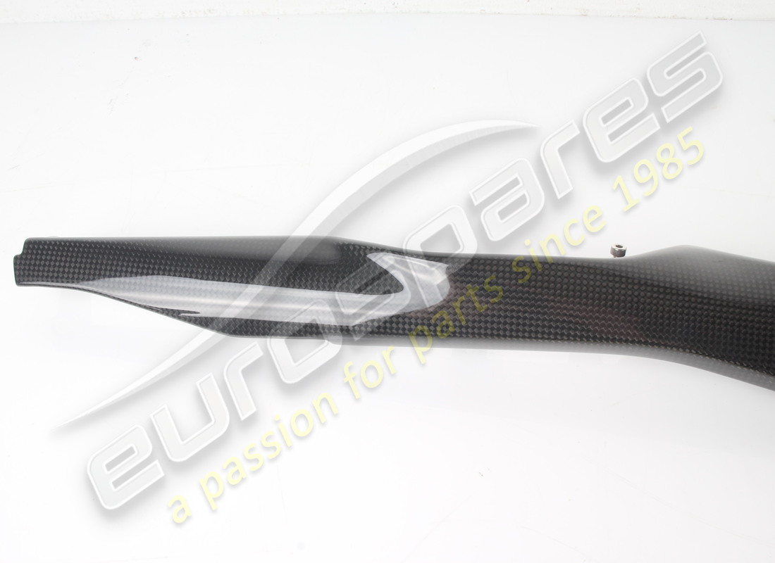 USED FERRARI MOBILETTO ANT. SUP.DX CARBON. PART NUMBER 791066 (2) used ferrari mobiletto ant. sup.dx carbon. part number 791066 (2)