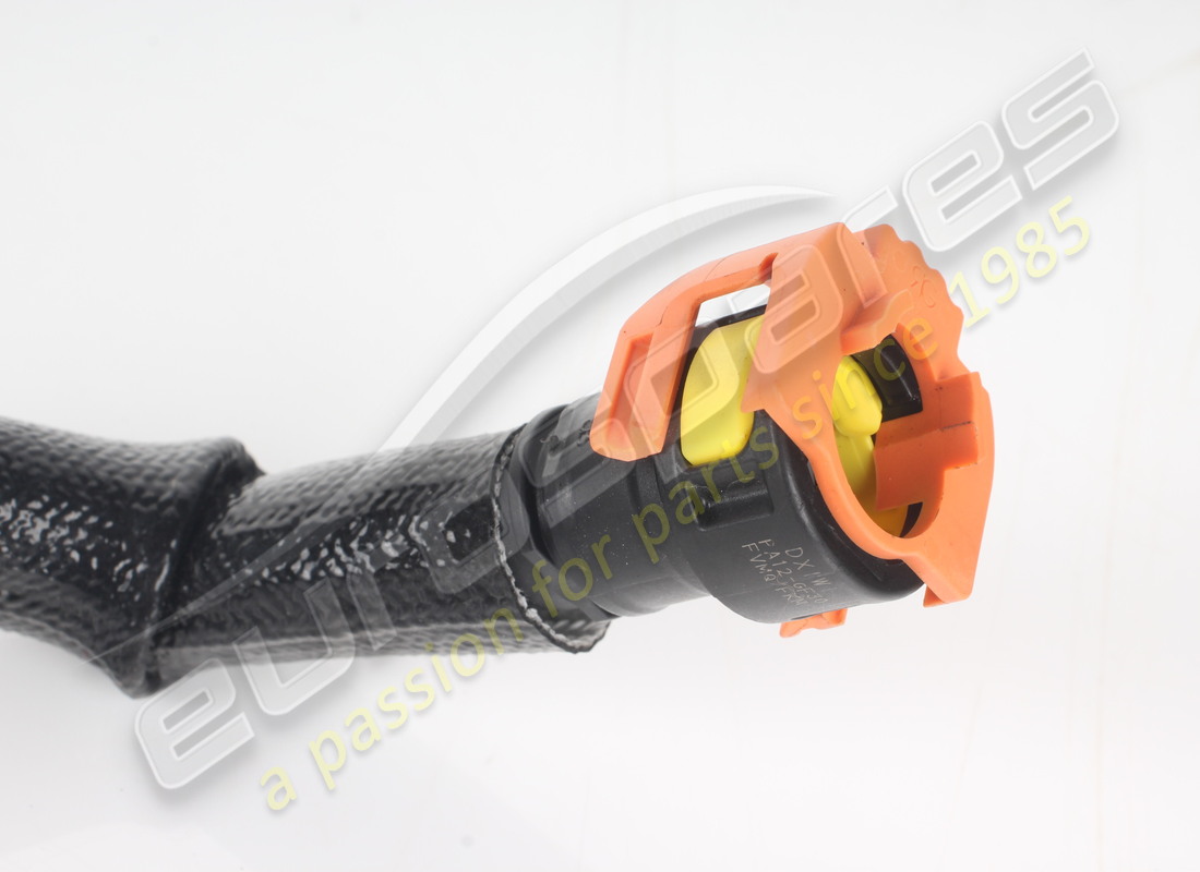 used ferrari tubo da sezionam a tev dx e. part number 770888 (2)