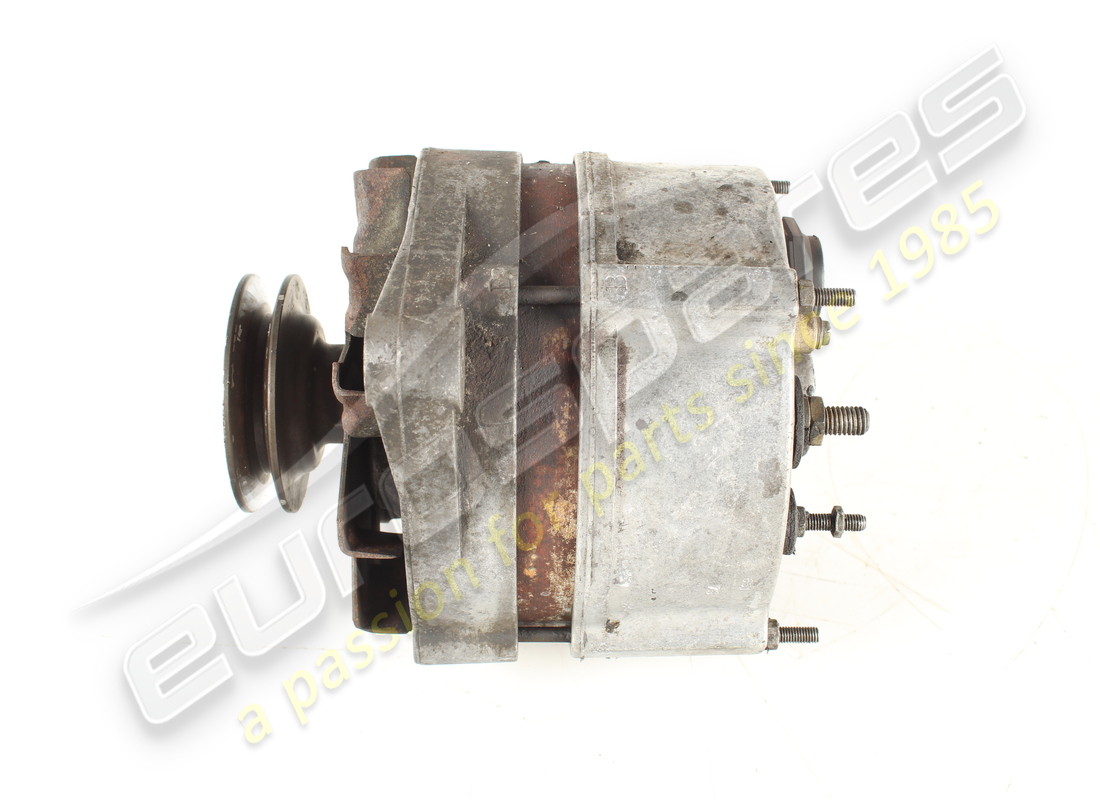 USED Ferrari ALTERNATOR BOSCH . PART NUMBER 121761 (1)
