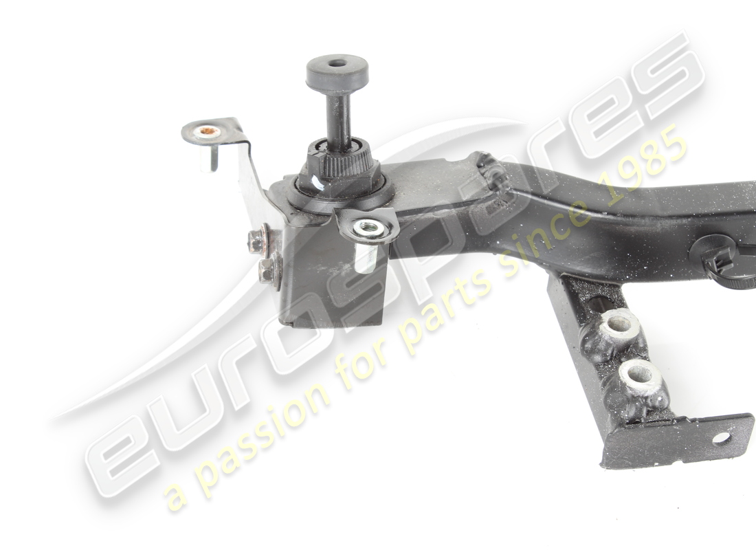 used ferrari staffa supp.serr cof.motore. part number 985956721 (2)