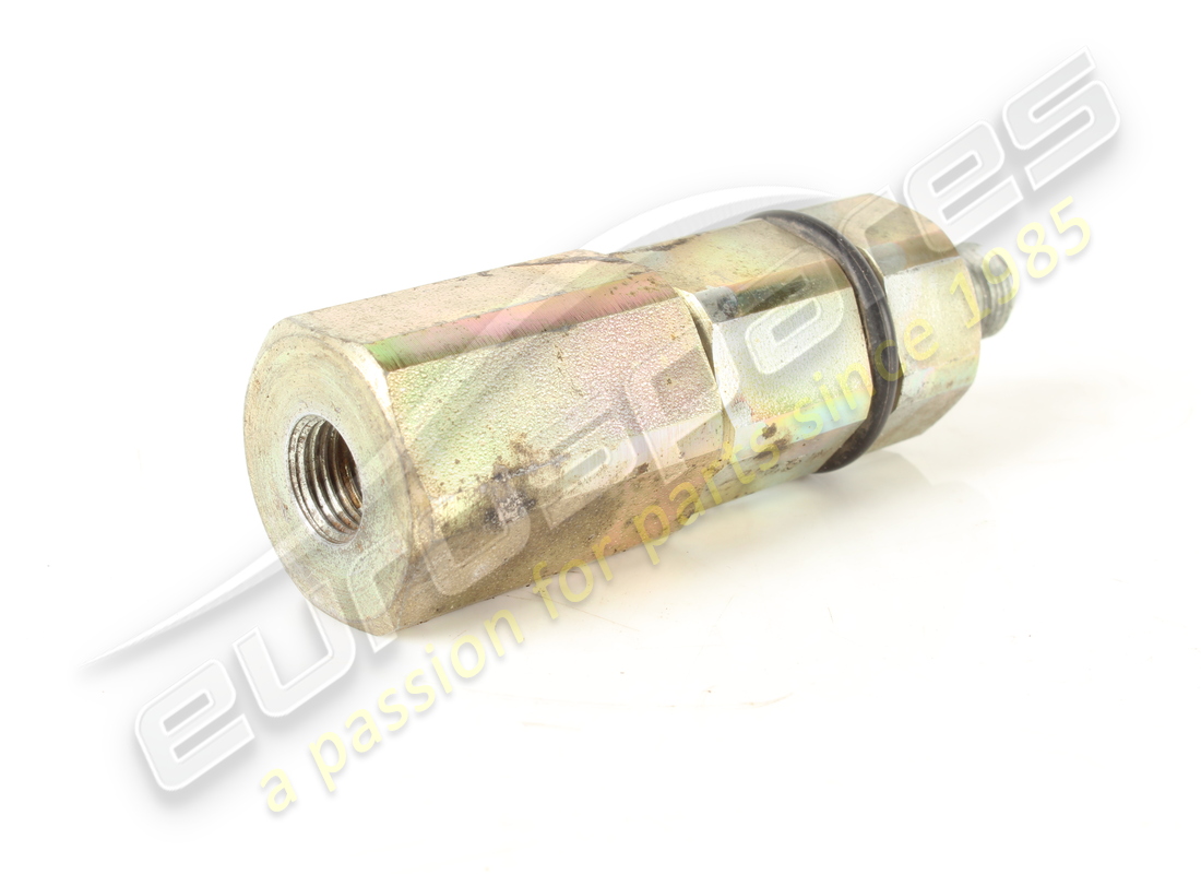 USED Ferrari VALVE . PART NUMBER 134597 (1)