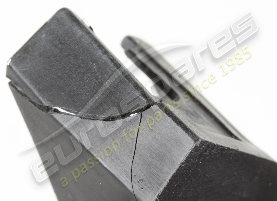 new (other) ferrari rh headlight grigio silverstone lhd part number 68269196 (7)