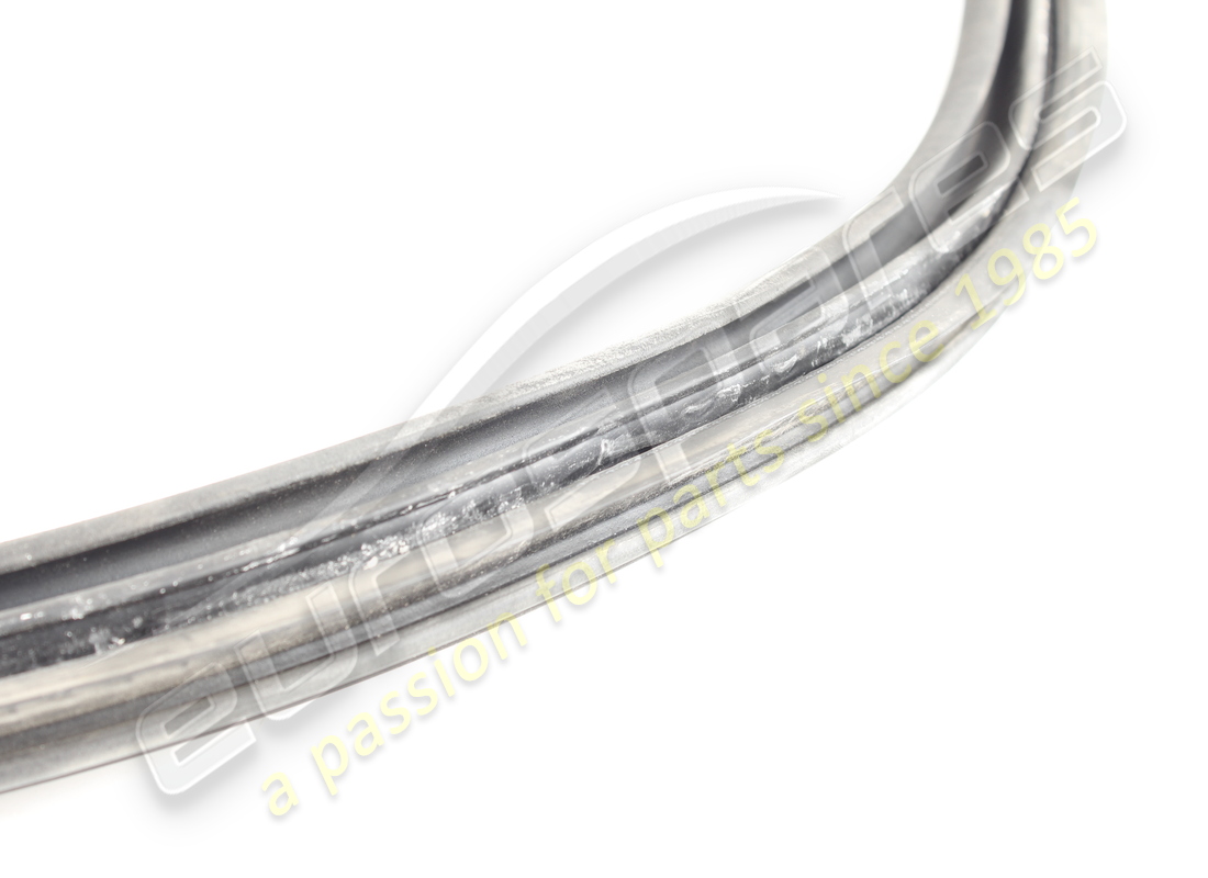 USED FERRARI GASKET. PART NUMBER 84785000 (3) used ferrari gasket. part number 84785000 (3)