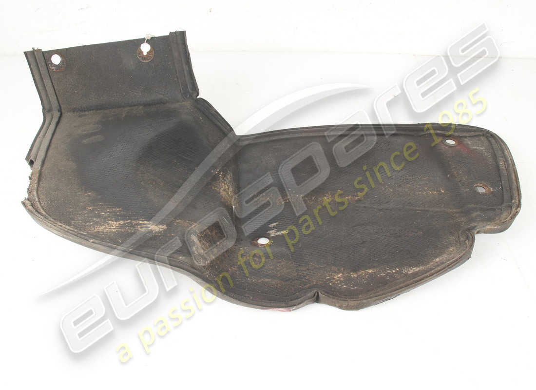 USED Ferrari RH GRAVEL GUARD RHD GTS . PART NUMBER 61870600 (1)