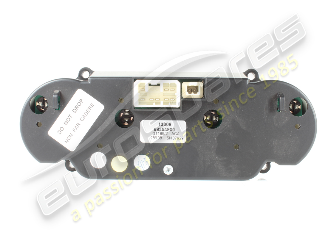 USED FERRARI AIR CONDITIONING CONTROL SET -WITH DEGRE. PART NUMBER 68354900 (5) used ferrari air conditioning control set -with degre. part number 68354900 (5)