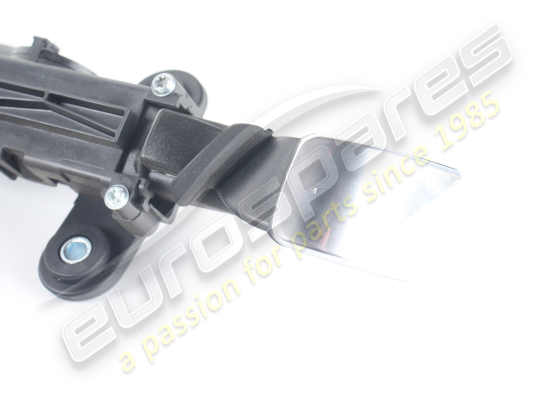 USED FERRARI RH BELT EXTENDER. PART NUMBER 81913500 (2) used ferrari rh belt extender. part number 81913500 (2)