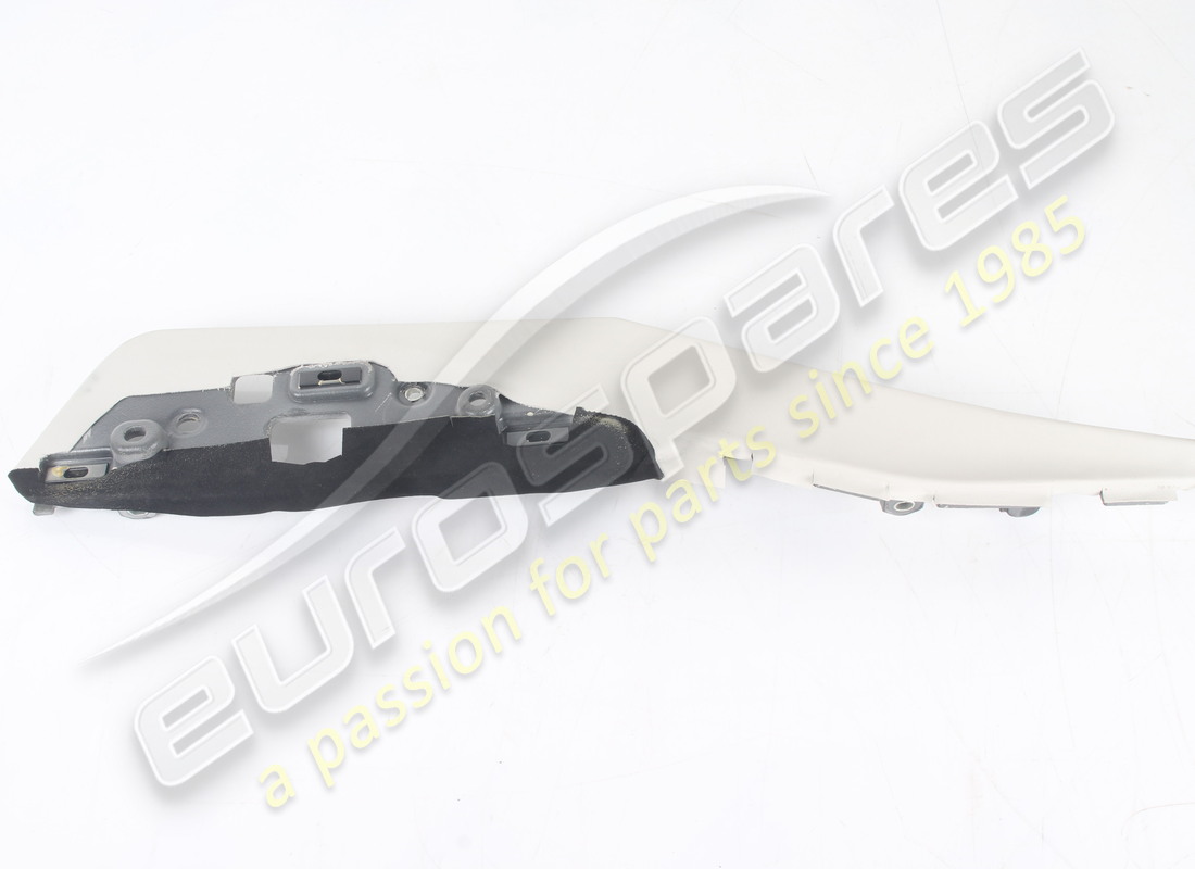 used eurospares lower dash panels in leather light grey 4301 part numbers 947673 and 947672 are in leather not alcantara. part number eap1723553 (14)