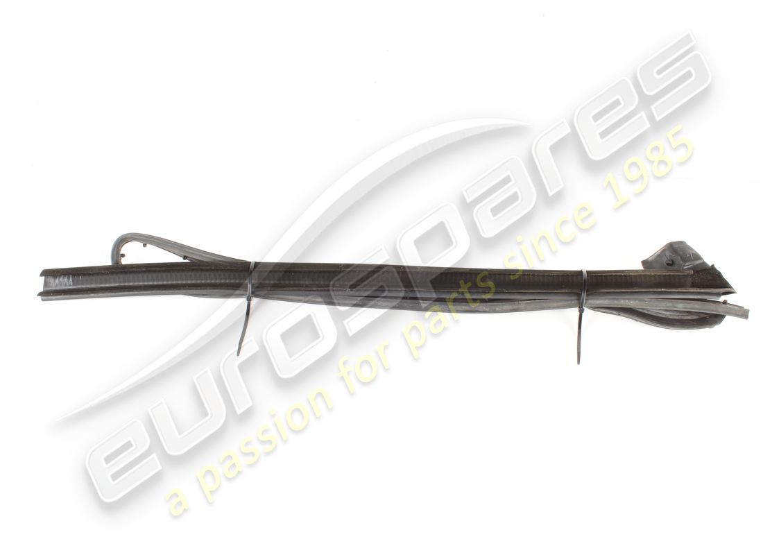 USED FERRARI RH INNER BELT-LINE SEAL. PART NUMBER 85219400 (2) used ferrari rh inner belt-line seal. part number 85219400 (2)