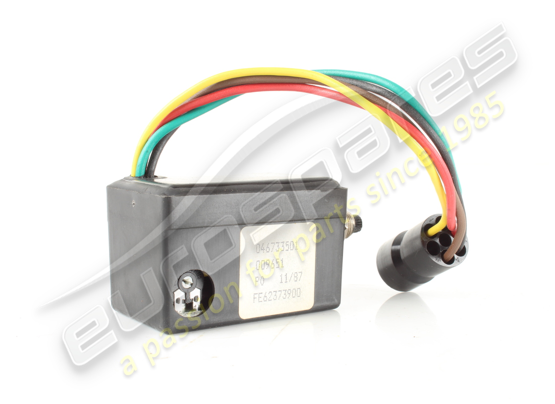 used ferrari air con speed control switch. part number 62373900 (1)