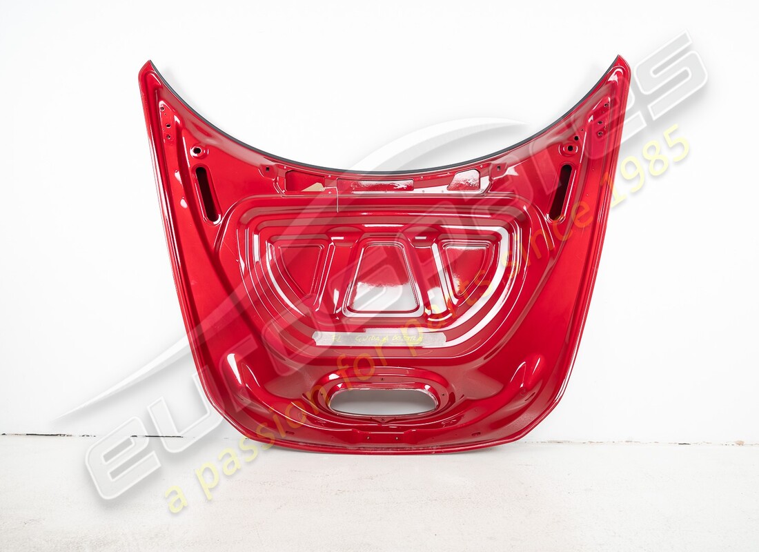 new (other) ferrari complete front bonnet rhd part number 985880997 (2)