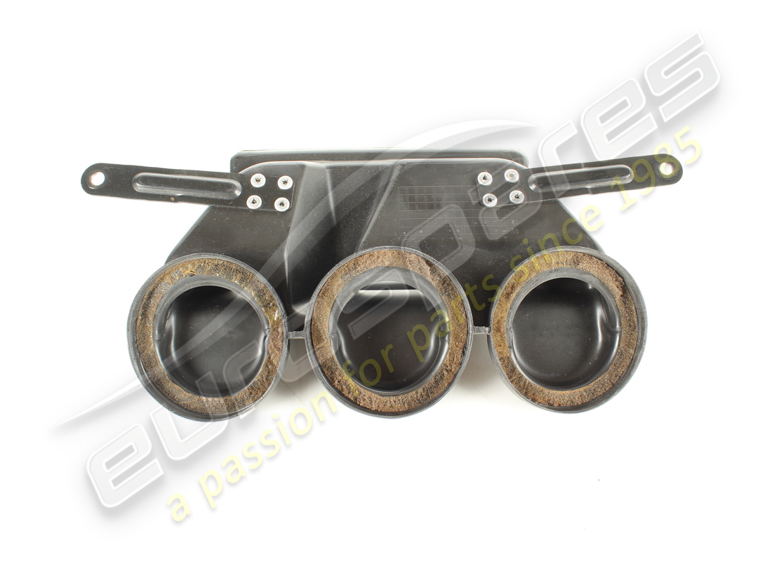 USED FERRARI CENTRE DUCT. PART NUMBER 81996500 (2) used ferrari centre duct. part number 81996500 (2)